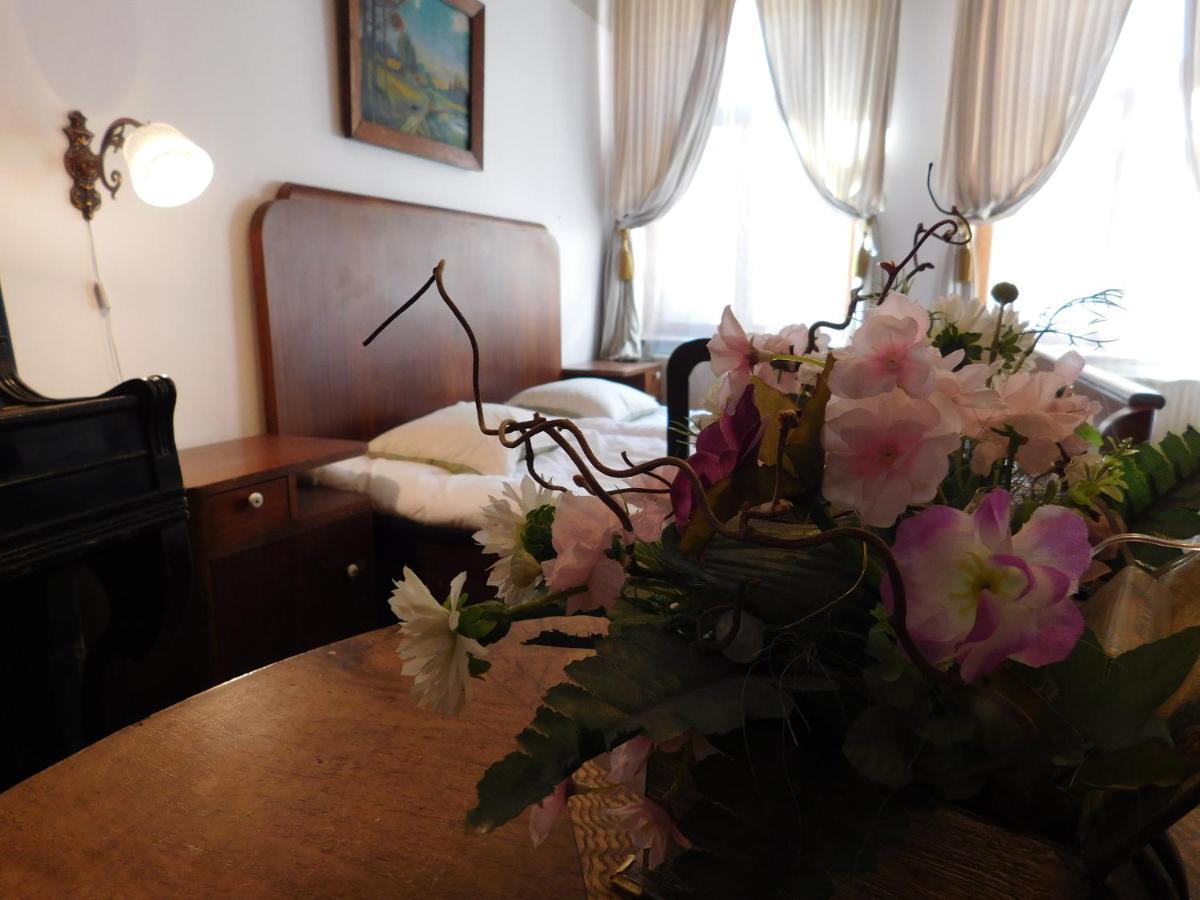 Hotel SenLiepāja Esterno foto